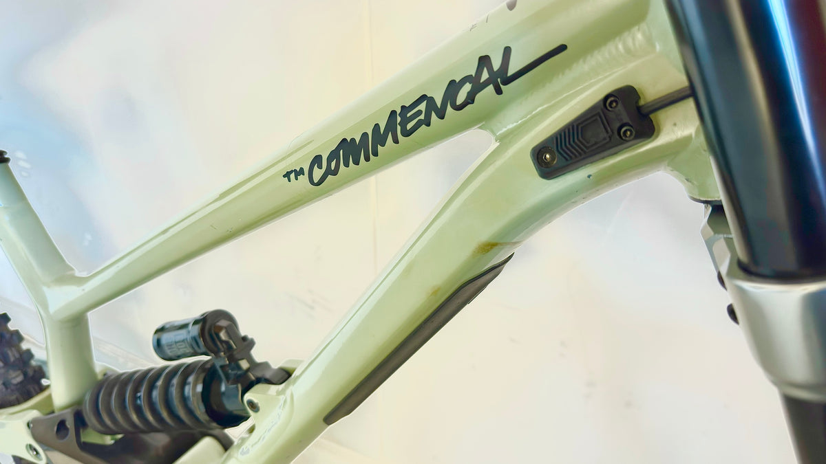 Commencal FRS 27.5 Downhill Mountain Bike - 2022, M