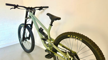 Commencal FRS 27.5 Downhill Mountain Bike - 2022, M