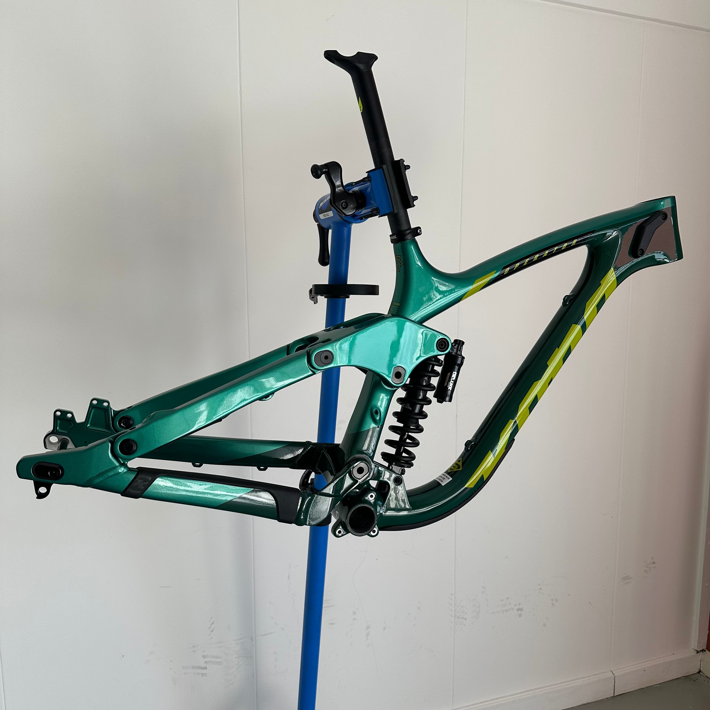 Kona Operator CR NEW